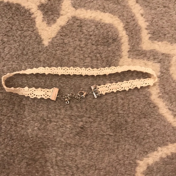 Chocker set!! - Picture 3 of 3